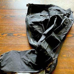 Arcteryx Men's Beta SL Pant NEW never worn